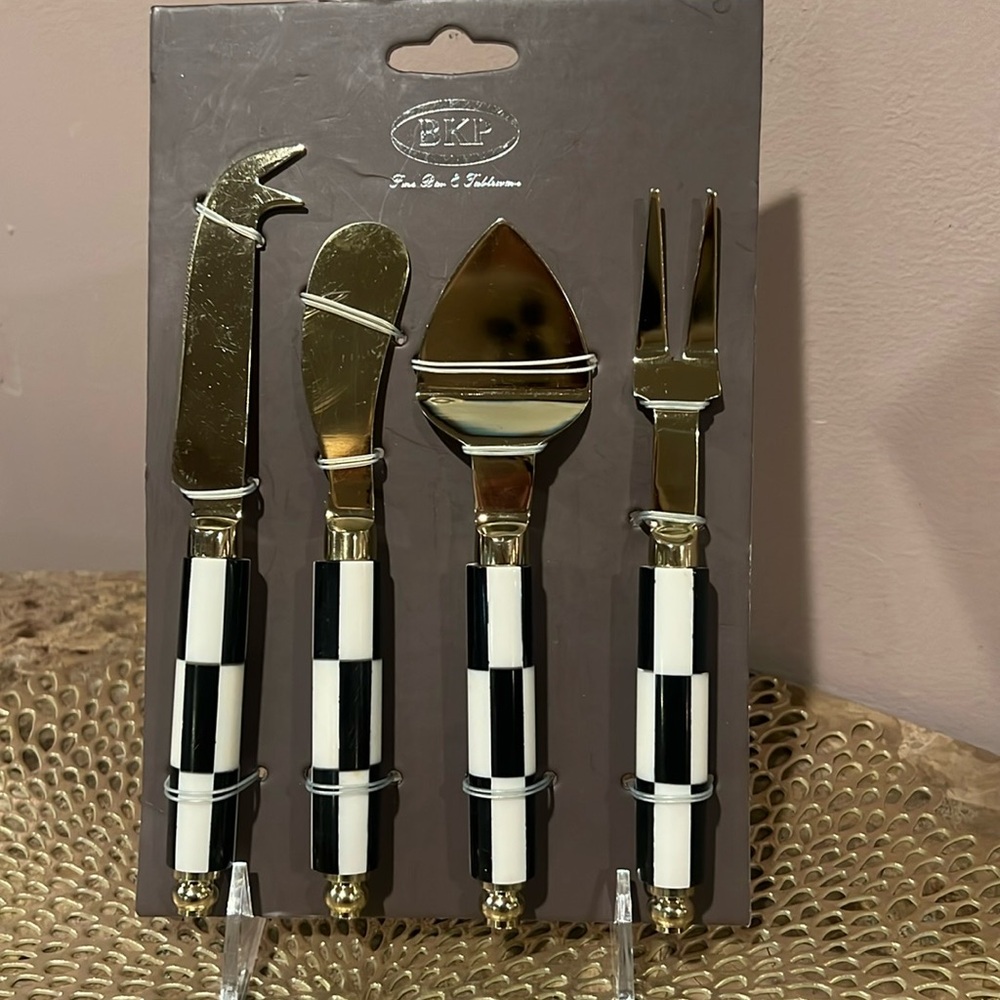 BKP Set/4 Goldtone Cheese Tools